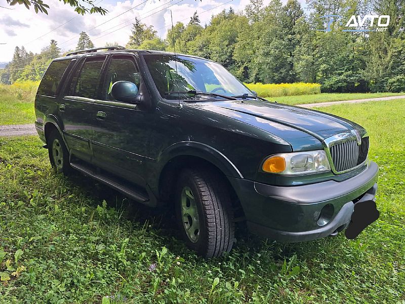 Lincoln&nbsp;Navigator&nbsp;<small><strong>5.4.V8...4x4...</strong></small>