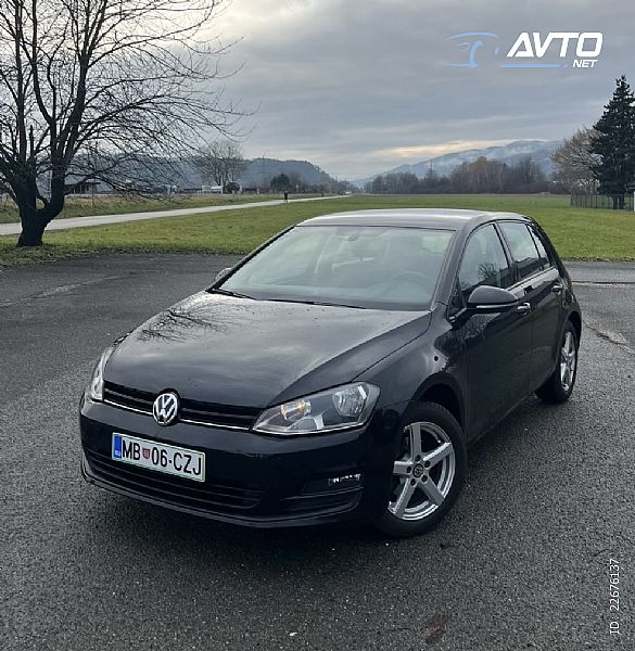 Volkswagen&nbsp;Golf&nbsp;<small><strong>1.2 TSI BMT Trendline</strong></small>