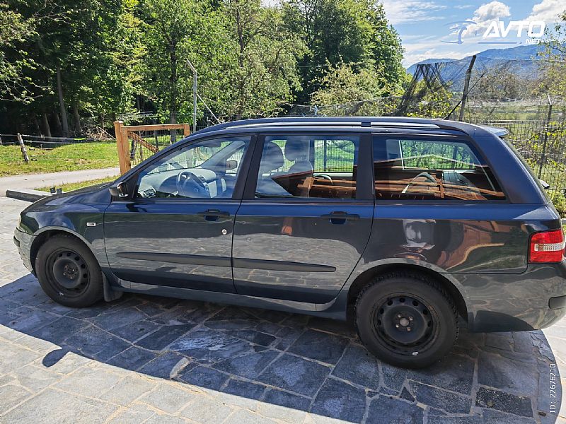 Fiat&nbsp;Stilo&nbsp;<small><strong>1.4 16V Actual</strong></small>