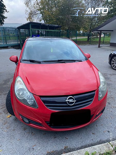 Opel&nbsp;Corsa&nbsp;<small><strong>1.4</strong></small>