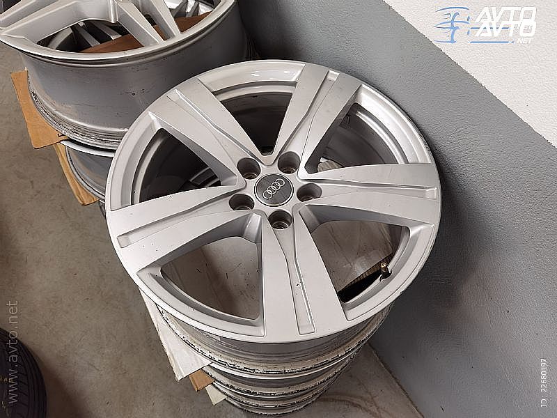 Original&nbsp;ORIGINAL AUDI alu plati��a&nbsp;<small>&nbsp;x&nbsp;18</small>