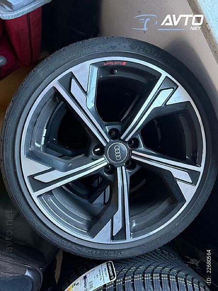 Ronal&nbsp;AUDI SPORT&nbsp;<small>18&nbsp;col</small>