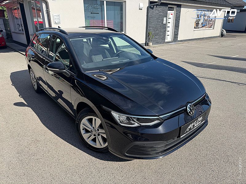 Volkswagen&nbsp;Golf Variant&nbsp;<small><strong>2.0 TDI BMT Life DSG KAMERA.AMBIENT.NAVI</strong></small>