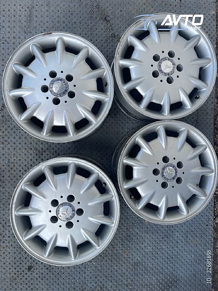 PLATI��E&nbsp;Mercedes &nbsp;<small>7.5&nbsp;x&nbsp;16</small>
